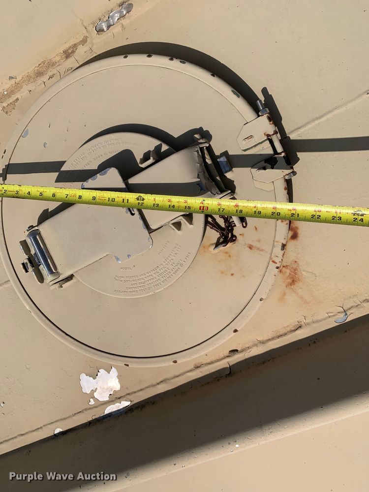 image for item DM1745 1989 Eastern Technologies M969A1 tank trailer