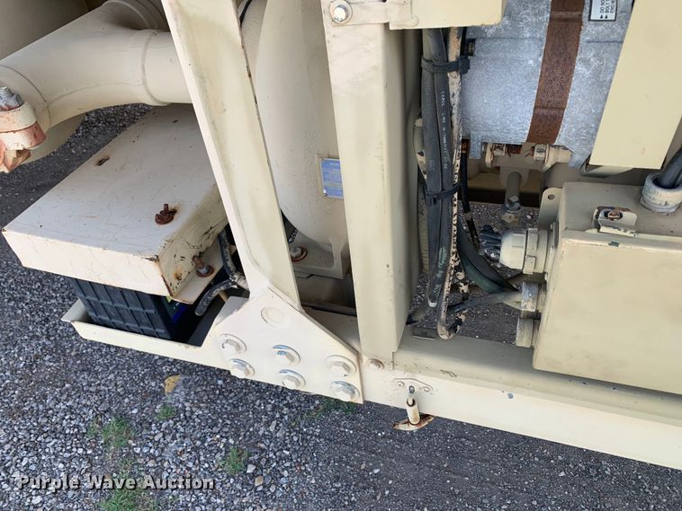 image for item DM1745 1989 Eastern Technologies M969A1 tank trailer