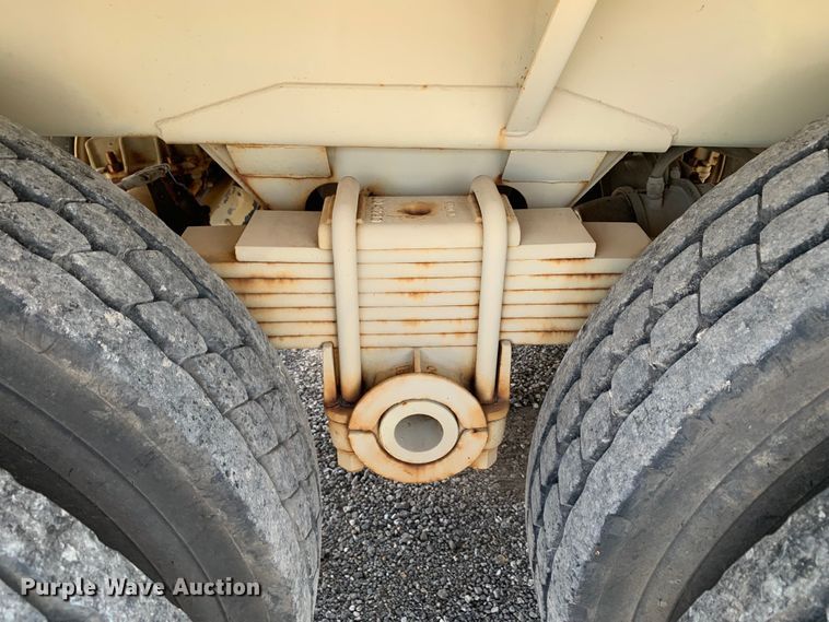 image for item DM1745 1989 Eastern Technologies M969A1 tank trailer