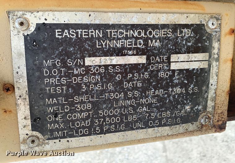 image for item DM1745 1989 Eastern Technologies M969A1 tank trailer