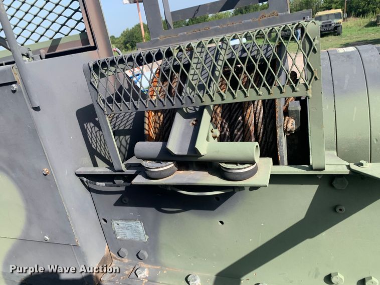 image for item DM1746 2008 Oshkosh M1070 semi truck