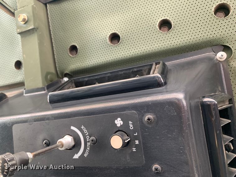 image for item DM1746 2008 Oshkosh M1070 semi truck