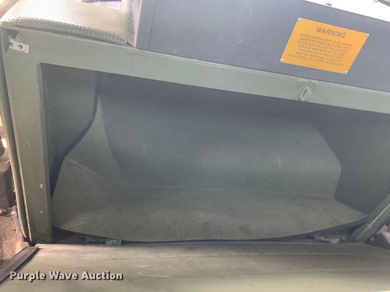 image for item DM1746 2008 Oshkosh M1070 semi truck