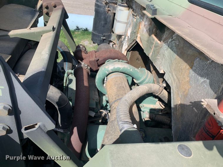 image for item DM1746 2008 Oshkosh M1070 semi truck