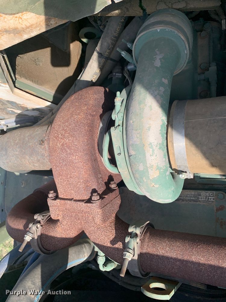 image for item DM1746 2008 Oshkosh M1070 semi truck