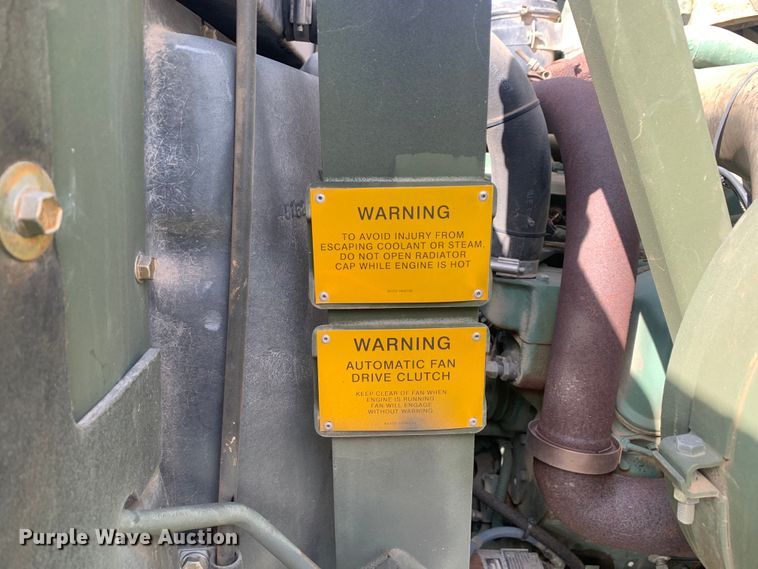 image for item DM1746 2008 Oshkosh M1070 semi truck