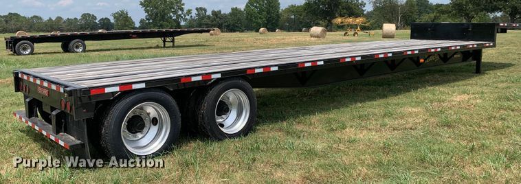image for item DM1755 2012 Fontaine HAVSD12CTA drop deck trailer