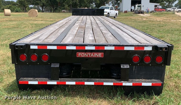 image for item DM1755 2012 Fontaine HAVSD12CTA drop deck trailer