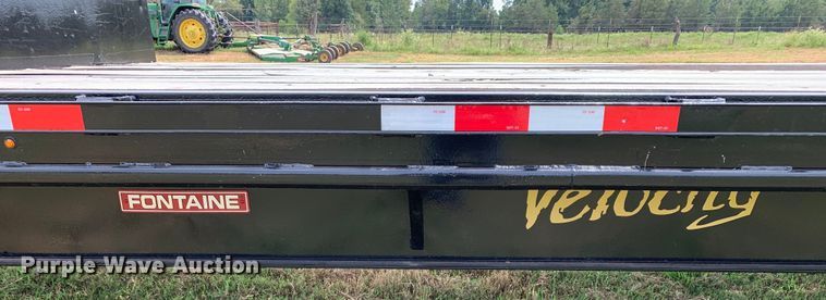 image for item DM1755 2012 Fontaine HAVSD12CTA drop deck trailer