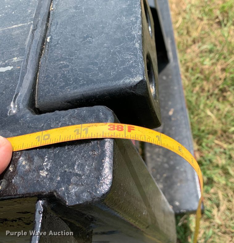 image for item DM1755 2012 Fontaine HAVSD12CTA drop deck trailer