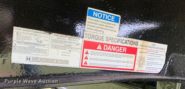 image for item DM1755 2012 Fontaine HAVSD12CTA drop deck trailer