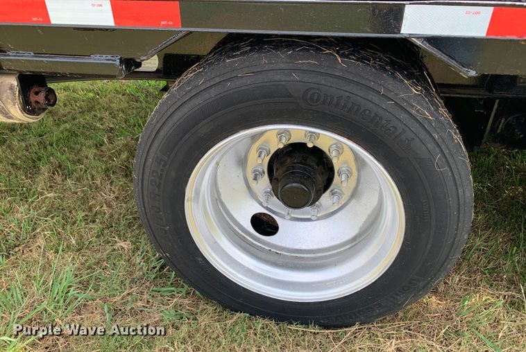 image for item DM1755 2012 Fontaine HAVSD12CTA drop deck trailer