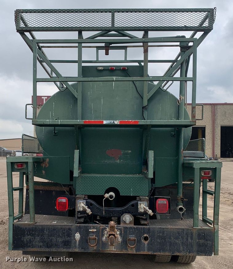 image for item DM7953 2003 Mack CV713 Granite tank truck