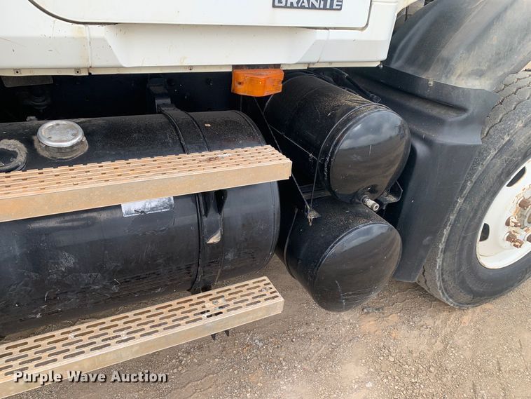 image for item DM7953 2003 Mack CV713 Granite tank truck