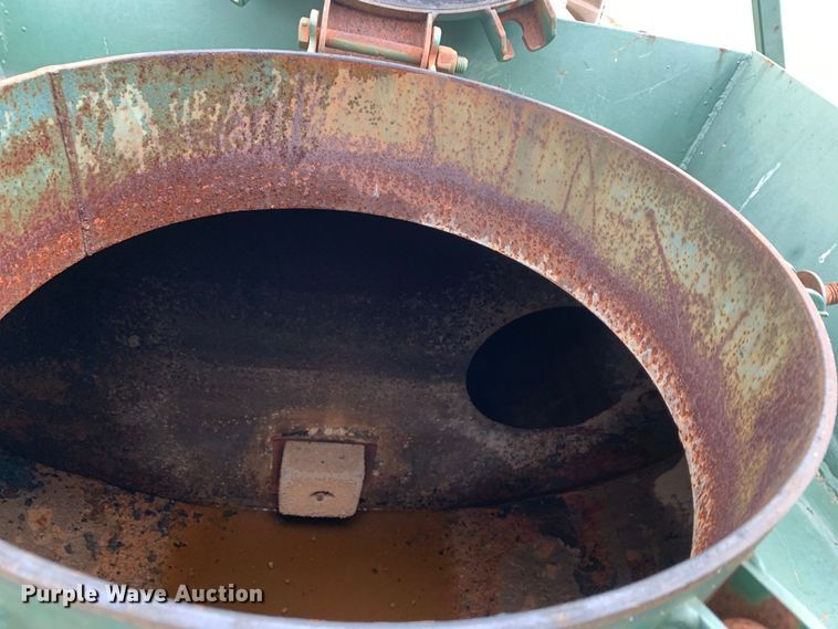 image for item DM7953 2003 Mack CV713 Granite tank truck