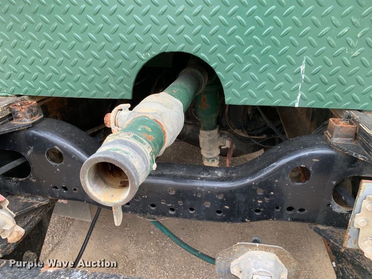 image for item DM7953 2003 Mack CV713 Granite tank truck