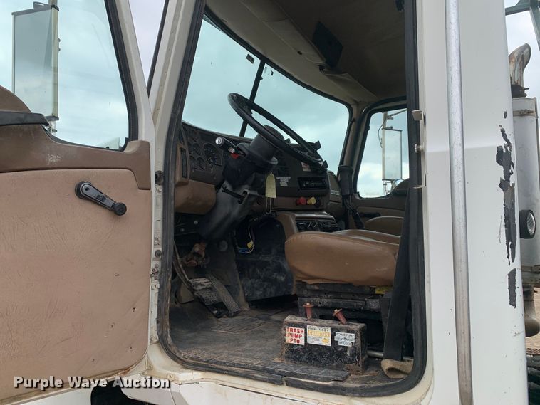 image for item DM7953 2003 Mack CV713 Granite tank truck