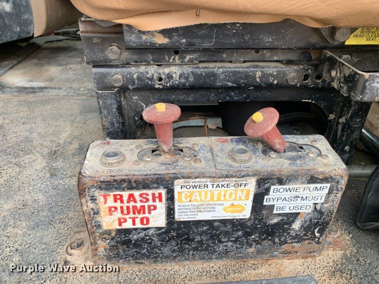 image for item DM7953 2003 Mack CV713 Granite tank truck