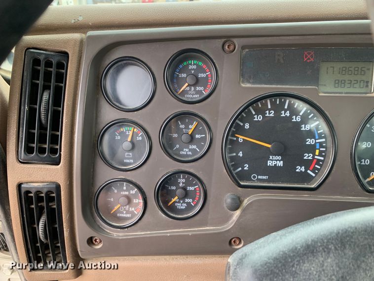 image for item DM7953 2003 Mack CV713 Granite tank truck