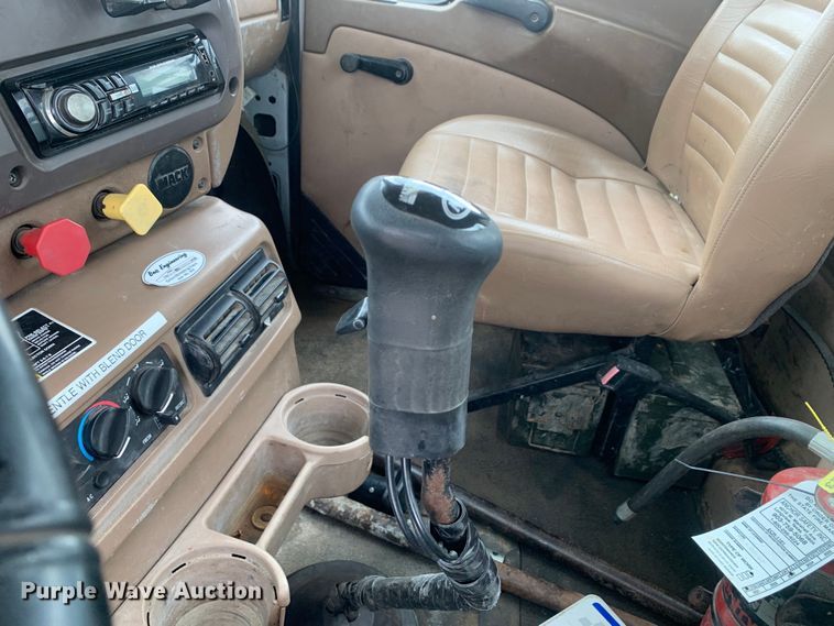 image for item DM7953 2003 Mack CV713 Granite tank truck