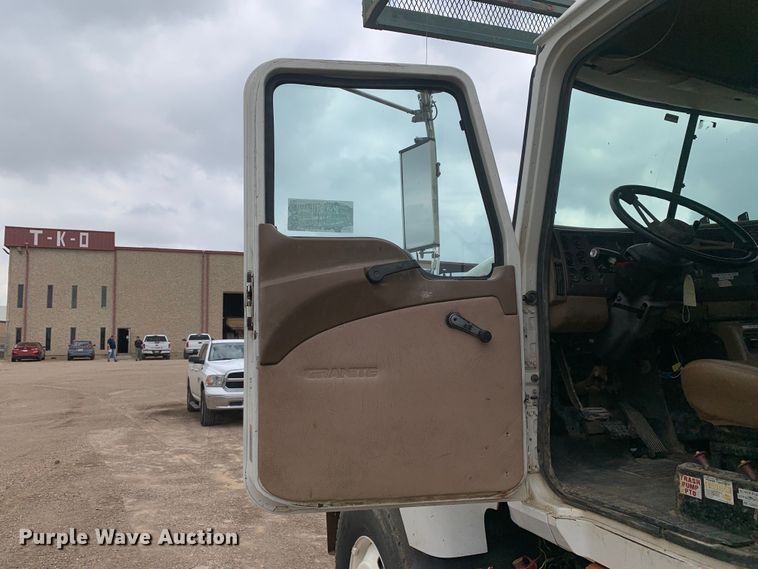 image for item DM7953 2003 Mack CV713 Granite tank truck