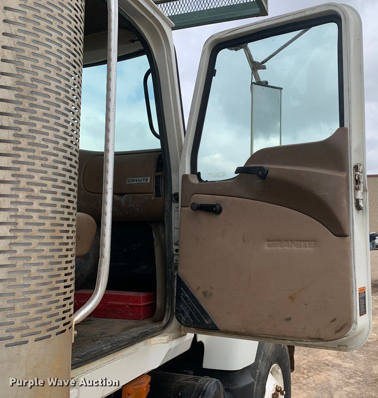 image for item DM7953 2003 Mack CV713 Granite tank truck