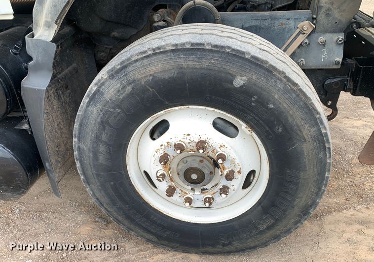 image for item DM7953 2003 Mack CV713 Granite tank truck