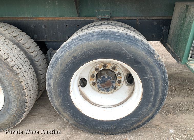 image for item DM7953 2003 Mack CV713 Granite tank truck