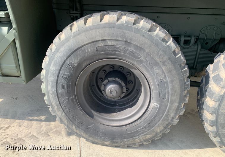 image for item DM7959 1985 AM General M929A1 dump truck