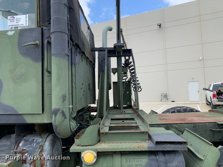 image for item DM7964 1986 AM General M931A1 semi truck