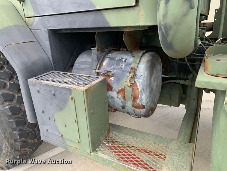 image for item DM7964 1986 AM General M931A1 semi truck