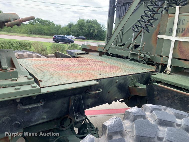 image for item DM7964 1986 AM General M931A1 semi truck