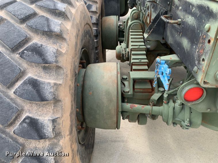 image for item DM7964 1986 AM General M931A1 semi truck