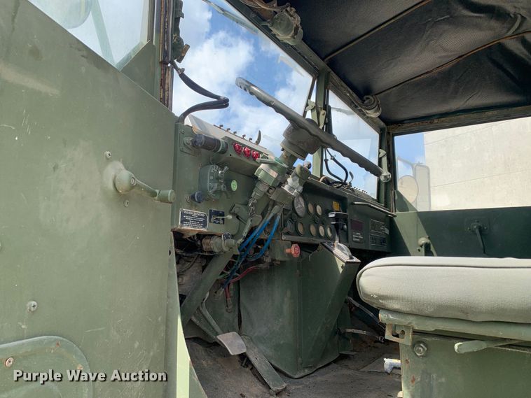 image for item DM7964 1986 AM General M931A1 semi truck