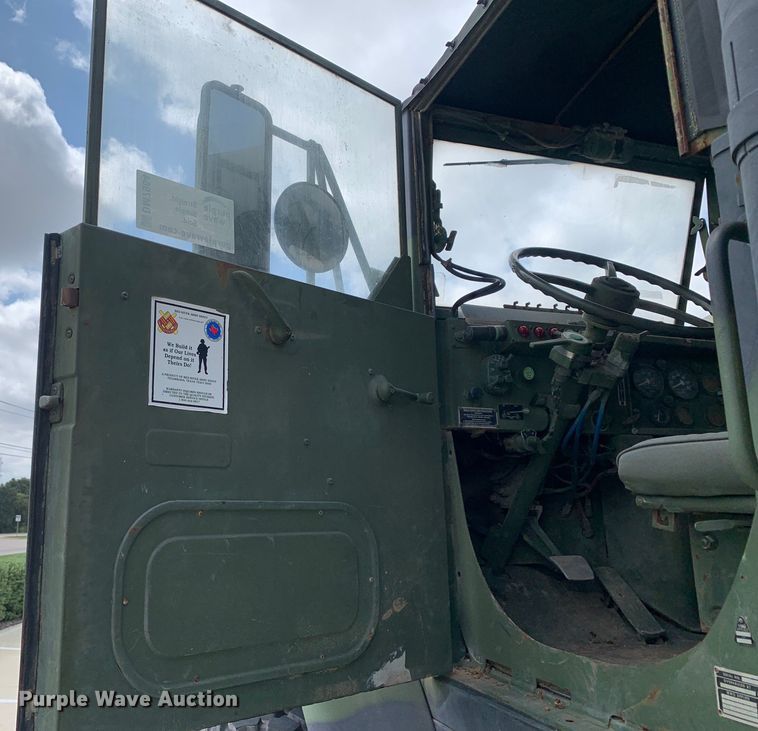 image for item DM7964 1986 AM General M931A1 semi truck