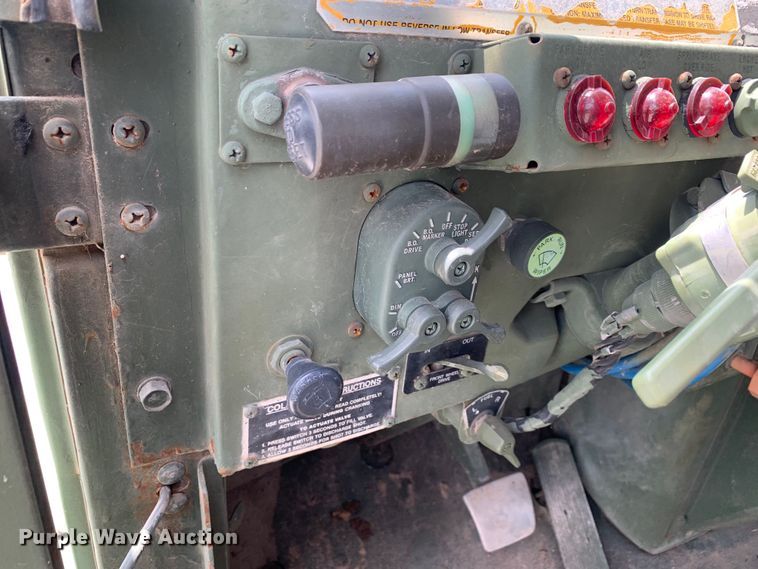 image for item DM7964 1986 AM General M931A1 semi truck