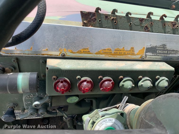 image for item DM7964 1986 AM General M931A1 semi truck