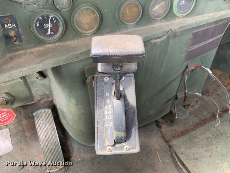 image for item DM7964 1986 AM General M931A1 semi truck