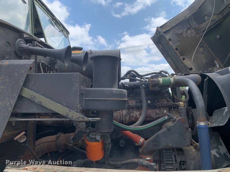 image for item DM7964 1986 AM General M931A1 semi truck