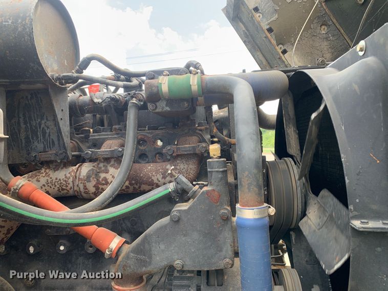 image for item DM7964 1986 AM General M931A1 semi truck