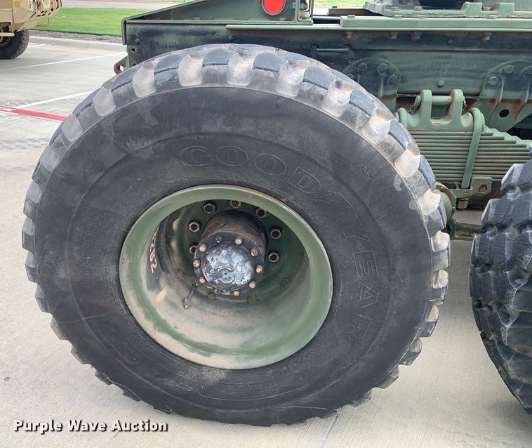 image for item DM7964 1986 AM General M931A1 semi truck