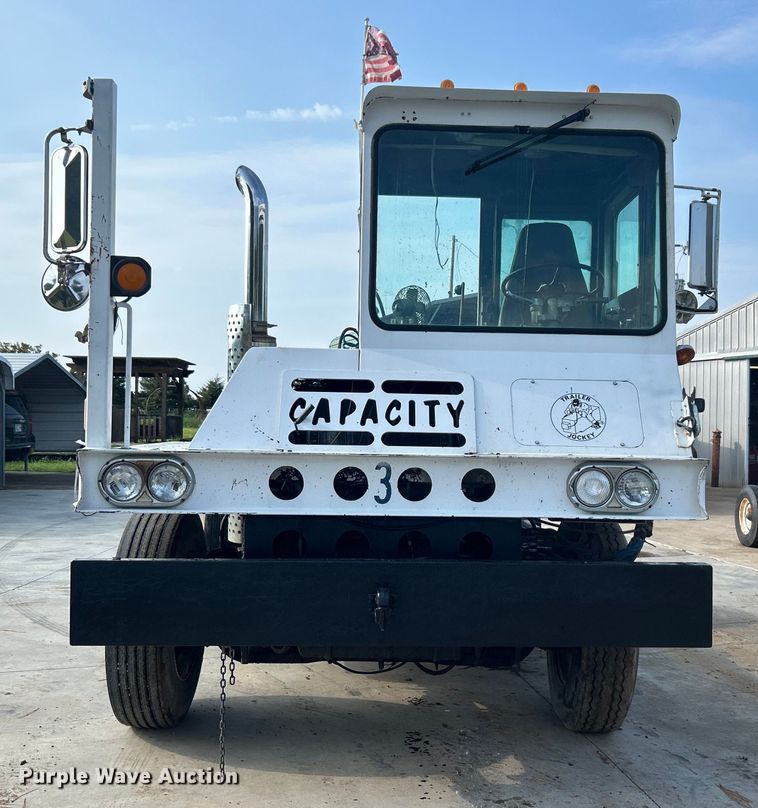 image for item DO6650 Capacity TJ5000 yard truck