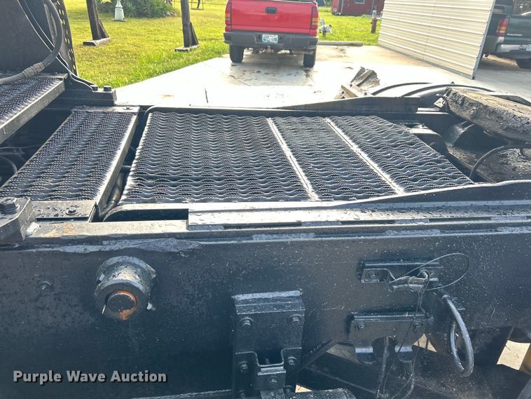 image for item DO6650 Capacity TJ5000 yard truck