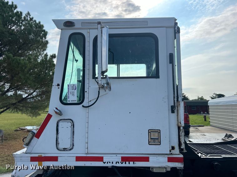 image for item DO6650 Capacity TJ5000 yard truck