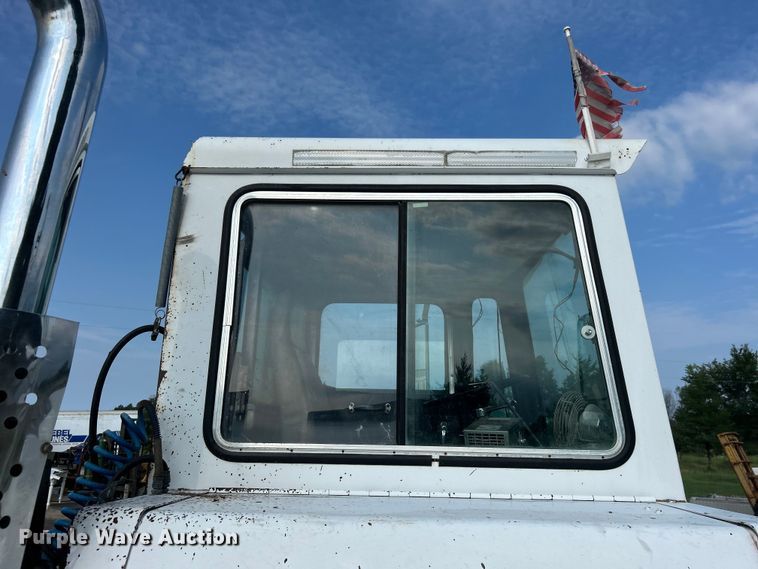 image for item DO6650 Capacity TJ5000 yard truck