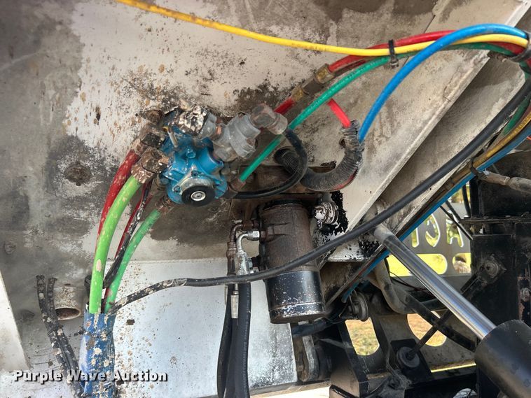 image for item DO6650 Capacity TJ5000 yard truck