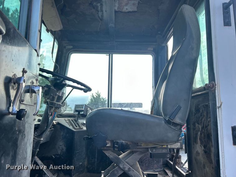 image for item DO6650 Capacity TJ5000 yard truck