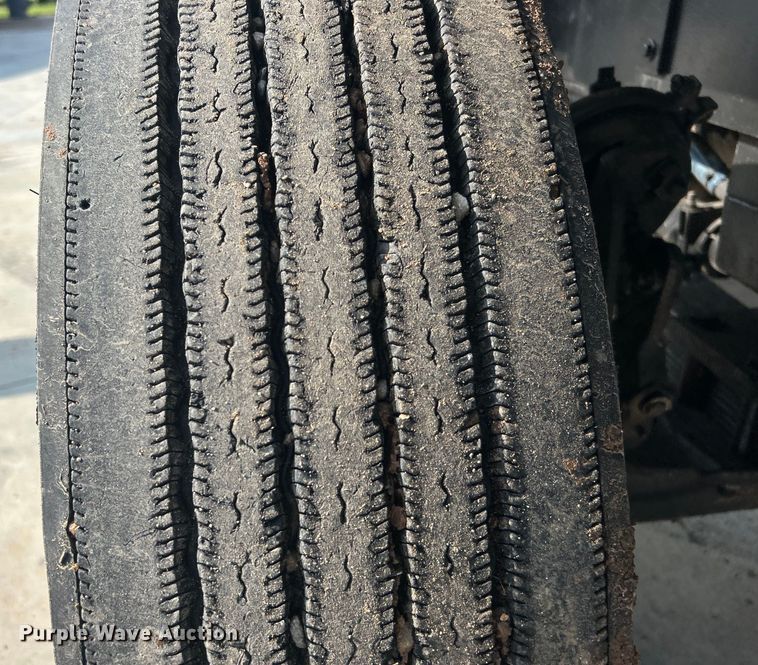 image for item DO6650 Capacity TJ5000 yard truck