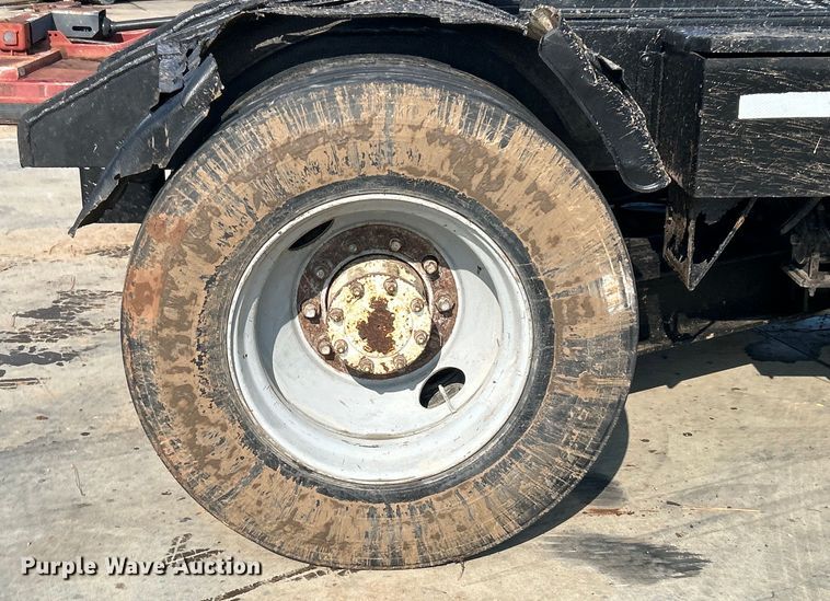 image for item DO6650 Capacity TJ5000 yard truck