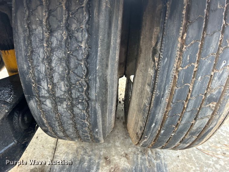 image for item DO6650 Capacity TJ5000 yard truck